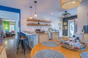 17 Mi to Ski Slopes! Retreat Near Lake Michigan