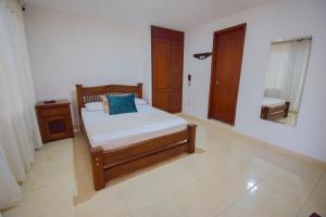 Hotel Toledo Plaza