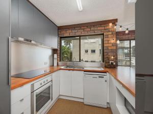 Pleasant View Unit 4 Kings Beach QLD