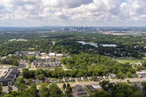 Luxurious home in the heart of Downtown Nashville