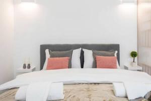 Lux Nest III City Apartment URBAN STAY