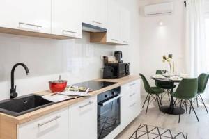 Lux Nest III City Apartment URBAN STAY