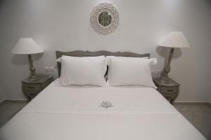 The White Suites Milos Greece