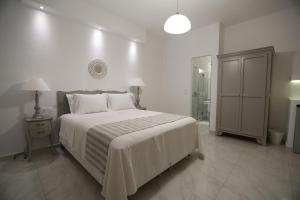 The White Suites Milos Greece