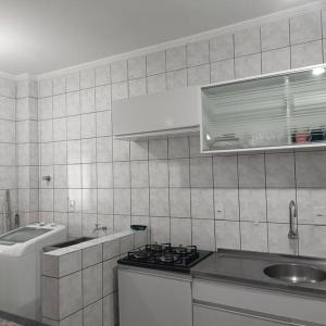 ótima localização meia praia edifício frente mar