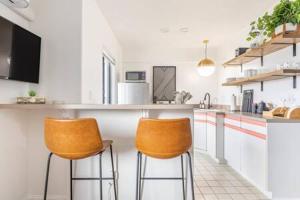 Modern Stylish Studio Manhattan Beach - MB44A DO NOT REACTIVATE