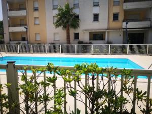 Appartement 4 pers, piscine, terrasse avec BBQ, parking, proche plage – Argelès-sur-Mer - FR-1-776-27