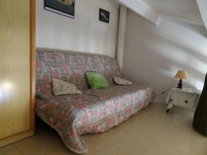 Pavillon rénové 2 pièces + mezzanine à 500m de la plage avec parking privé - FR-1-776-53