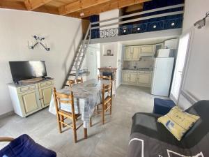 Maison T2 avec Piscine Chauffée, Tennis Proche Mer - FR-1-231-304