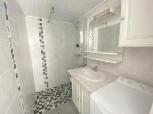 Maison T2 avec Piscine Chauffée, Tennis Proche Mer - FR-1-231-304