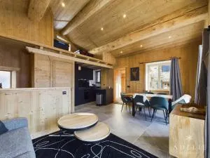 Chalet Duplex T3 Refait à Neuf 60m² – Proche Pistes et Commerces, WiFi, Garage, Balcon Exposé Sud - FR-1-398-662 - Montvalezan