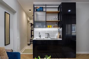 Feel Lviv! Old City Apartment