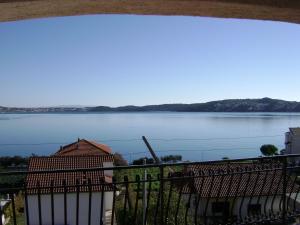 Apartment Irena - 100 m from sea