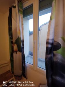 B&B / Chambres d'hotes L-etape Bien etre chambre triple : photos des chambres