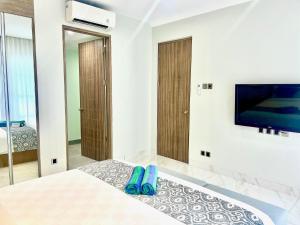 The Bay Sunflower Apartment