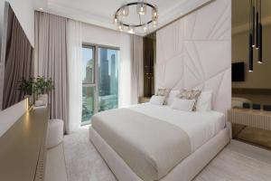 Daniels 2BR at Downtown with Burj Khalifa View