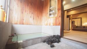 Private hot-spring Villa in Kusatsu #projector