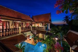 Baan Suvarnabhumi Villa entire 5 beds private pool on hill side