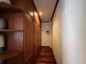 Baan Suvarnabhumi Villa entire 5 beds private pool on hill side