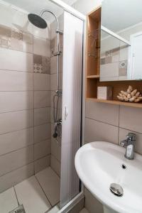 Traditional Vintage House Plaka, Athens Center