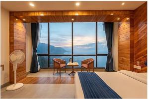 MV Acosta by Lawrence Hotels