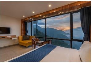 MV Acosta by Lawrence Hotels