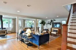 Catskills Country House with Hot Tub near River Trails - وودستوك