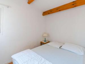 Pavillon climatisé 3 pièces avec mezzanine, terrasse, à 200m de la plage - 6 couchages - FR-1-409-153