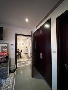 Lyoan home