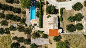 Dalmatian stone villa with heated pool