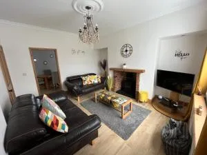 Railway Cottage Retreat - Bebside