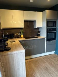 EPIC Apart Hotel - Tunnage Square