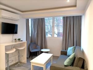 Peñuelas Old Town Apartments Marbella
