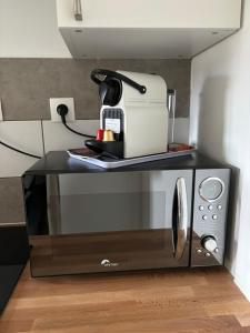 Lescale, Studio proche Gare Melun avec parking privé