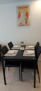 Grand Avenue, Luxury Suite, 72sqm pool view with lounge area