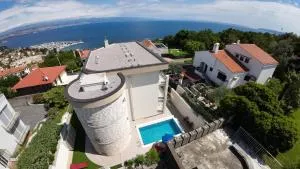 Villa Sunny Ičići - Apartment Sea - لوفران