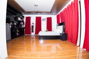 Villa Valencia Private Resort