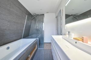 Maisons de vacances La Casa Blanca - 6 personnes proche Disney & Paris : photos des chambres