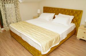 Double Room with Balcony and Sea View room in Bella Napoli Hotel