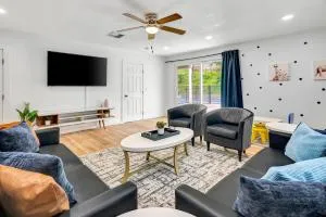 Modern Family Home w/Pool and Hot Tub - Морро-Бей