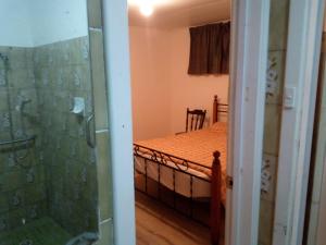 Homestay upon Kenwick Station