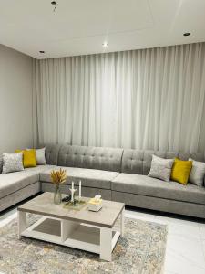 شقة أصايل سعد