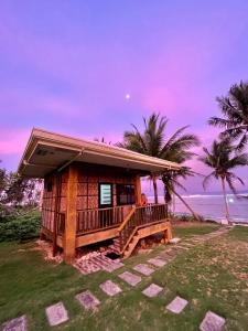 Villa Malinao Oceanview Resort- Superior Bungalow