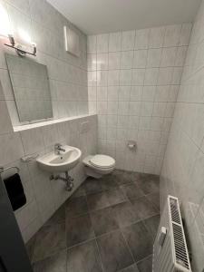 Geräumiges sonniges Apartment mit Bergblick