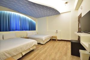 Phòng Gia Đình Có Vòi Sen (Family Room with Shower)