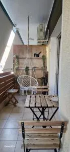 Athens Near Acropolis - Athènes