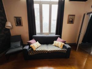 Appartements Apt Des Artistes, 3 min A Pied Gare et Centre : photos des chambres