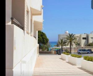 Coqueto ático con vistas al mar