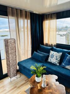Premium Hausboot Blaue Lagune