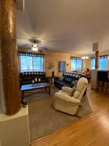 Cozy White Mountain Getaway! - شو لو